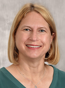 Lara E. Yoblonski, MD